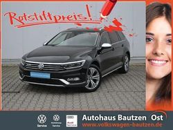 Schwarz (deep black perleffekt) Gebraucht 2016 VW Passat Alltrack Pro Kombi | 24.790 € (Fairer Preis)