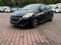 Schwarz Gebraucht 2013 Peugeot 208 Access Kleinwagen | 1.950 € (Superpreis)