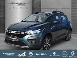 Zedergrün Neu 2025 Dacia Sandero Stepway Kleinwagen | 19.375 € (Fairer Preis)