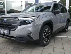 Grau Neu 2025 Subaru Forester Exclusive+ SUV | 43.599 € (Fairer Preis)