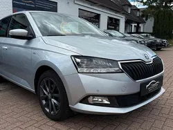 Silber Gebraucht 2019 Skoda Fabia Soleil Limousine | 13.699 € (Fairer Preis)