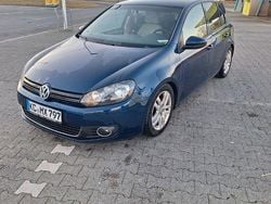 Blau Gebraucht 2009 VW Golf VI Highline Limousine | 3.700 € (Guter Preis)