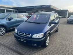 Blau Gebraucht 2004 Opel Zafira Njoy Van / Kleinbus | 3.499 € (Etwas zu teuer)