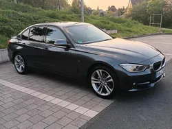 Grau Gebraucht 2012 BMW 320 Limousine | 12.500 € (Teuer)