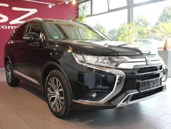 Schwarz Gebraucht 2019 Mitsubishi Outlander Diamant Edition SUV | 17.350 € (Fairer Preis)