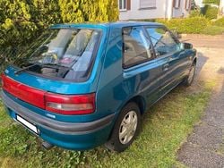 Blau Gebraucht 1994 Mazda 323 Limousine | 3.250 €