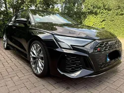 Schwarz Gebraucht 2024 Audi RS3 Sportback Premium Kleinwagen | 56.490 € (Guter Preis)