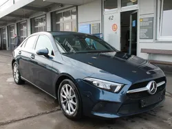 Blau Gebraucht 2020 Mercedes A180 Limousine | 23.500 € (Fairer Preis)