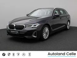 Sophistograu brillanteffekt a Gebraucht 2021 BMW 530 Luxury Line Kombi | 28.999 € (Fairer Preis)