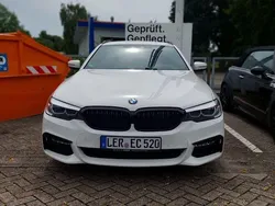 Weiß Gebraucht 2017 BMW 530 M Sport Kombi | 29.900 € (Teuer)