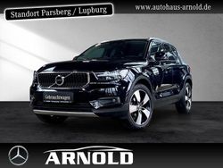 Schwarz (onyx black) Gebraucht 2021 Volvo XC40 Momentum SUV | 26.850 € (Guter Preis)