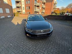Schwarz Gebraucht 2016 VW Passat Kombi | 8.990 € (Guter Preis)