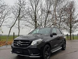 Schwarz Gebraucht 2017 Mercedes GLE43 AMG AMG SUV | 27.000 €