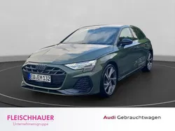 Gruen Gebraucht 2024 Audi A3 Sportback S-Line Limousine | 39.490 € (Fairer Preis)