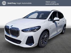 Weiß Neu 2025 BMW 220 Active Tourer M Sport Van / Kleinbus | 51.270 € (Teuer)