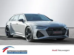 Grau Neu 2025 Audi RS6 Performance Kombi | 174.155 €