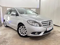 Polarsilber metalliclack Gebraucht 2012 Mercedes B180 Van / Kleinbus | 9.971 € (Superpreis)