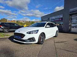 Weiß Gebraucht 2021 Ford Focus ST Limousine | 28.790 € (Fairer Preis)