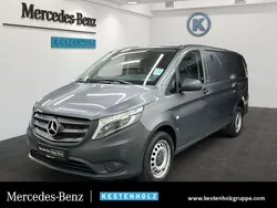 Grau Gebraucht 2020 Mercedes Vito Van / Kleinbus | 29.738 €