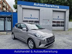Grau Gebraucht 2021 Hyundai i10 Select Kleinwagen | 12.750 € (Fairer Preis)