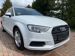 Weiß Gebraucht 2017 Audi A3 Sport Limousine | 16.900 € (Fairer Preis)