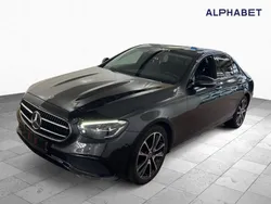 Graphitgrau Gebraucht 2022 Mercedes E220 Avantgarde Limousine | 36.090 € (Fairer Preis)
