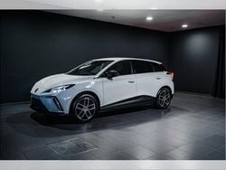 Rot Neu 2025 MG MG4 EV Luxury Kleinwagen | 40.312 € (Guter Preis)