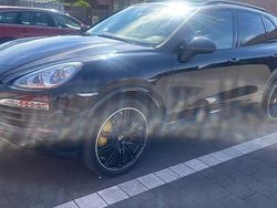 Schwarz Gebraucht 2014 Porsche Cayenne SUV | 20.300 €