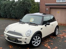 Weiß Gebraucht 2005 Mini Cooper Kleinwagen | 2.999 €