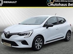 Gletscherweiss Gebraucht 2022 Renault Clio V Equilibre Limousine | 12.990 € (Guter Preis)