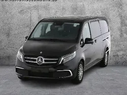 Schwarz Gebraucht 2023 Mercedes V300 Avantgarde Edition Van / Kleinbus | 57.740 € (Superpreis)