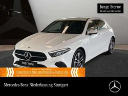 Weiß Gebraucht 2024 Mercedes A200 Progressive Limousine | 28.990 € (Fairer Preis)