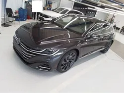 Mangangrau metallic Gebraucht 2024 VW Arteon R-line Kombi | 41.980 € (Guter Preis)