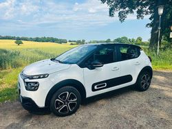 Weiß Gebraucht 2021 Citroën C3 PureTech Kleinwagen | 11.500 € (Fairer Preis)