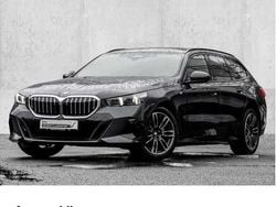 Sophistograu brillanteffekt Gebraucht 2025 BMW 520 Comfort Edition Kombi | 50.220 € (Guter Preis)