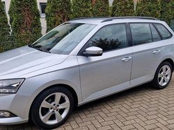 Silber Gebraucht 2021 Skoda Fabia Active Kombi | 9.577 €