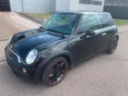 Schwarz Gebraucht 2002 Mini Cooper Kleinwagen | 3.880 €