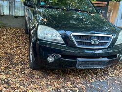 Schwarz Gebraucht 2005 Kia Sorento SUV | 1.750 € (Superpreis)