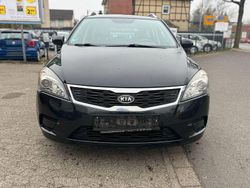 Schwarz Gebraucht 2011 Kia Ceed Limousine | 3.980 € (Guter Preis)
