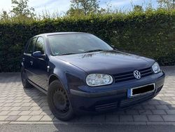 Blau Gebraucht 2000 VW Golf IV Basis Kombi | 1.900 € (Fairer Preis)
