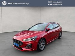 Fantasticrot metallic Gebraucht 2024 Ford Focus ST-Line Kombi | 22.880 € (Guter Preis)