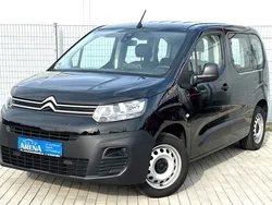 Schwarz Gebraucht 2021 Citroën Berlingo PureTech Van / Kleinbus | 16.950 € (Guter Preis)