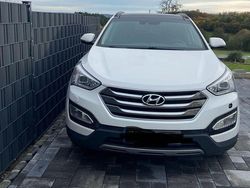 Weiß Gebraucht 2015 Hyundai Santa Fe Premium SUV | 10.900 € (Guter Preis)