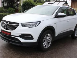Weiß Gebraucht 2021 Opel Grandland X SUV | 16.900 € (Fairer Preis)