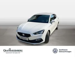 Candyweiß Gebraucht 2024 Seat Leon Style Limousine | 21.222 € (Guter Preis)