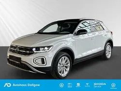 Pure white schwarz Neu 2025 VW T-Roc Style SUV | 39.290 € (Teuer)