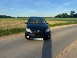 Schwarz Gebraucht 2007 Citroën C3 Kleinwagen | 1.850 €