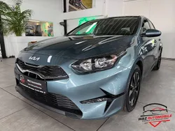 Grau Gebraucht 2024 Kia Ceed Limousine | 19.987 € (Superpreis)