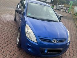 Blau Gebraucht 2012 Hyundai i20 Kleinwagen | 2.000 € (Guter Preis)