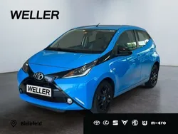 Blau Gebraucht 2015 Toyota Aygo X-cite Kleinwagen | 9.990 € (Teuer)